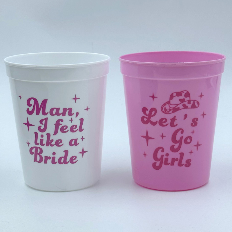 Muovinen Cowgirl Bridal Shower 70-luvun teema Retro Bachelorette Party Cup